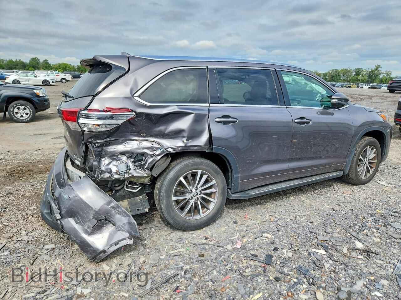 2018 TOYOTA HIGHLANDER - VIN: 5TDJZRFH8JS817954 - Фото 3