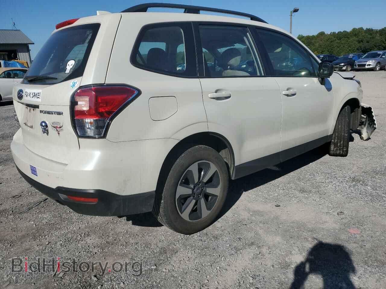 2018 SUBARU FORESTER - VIN: JF2SJABC6JH574304 - Фото 3