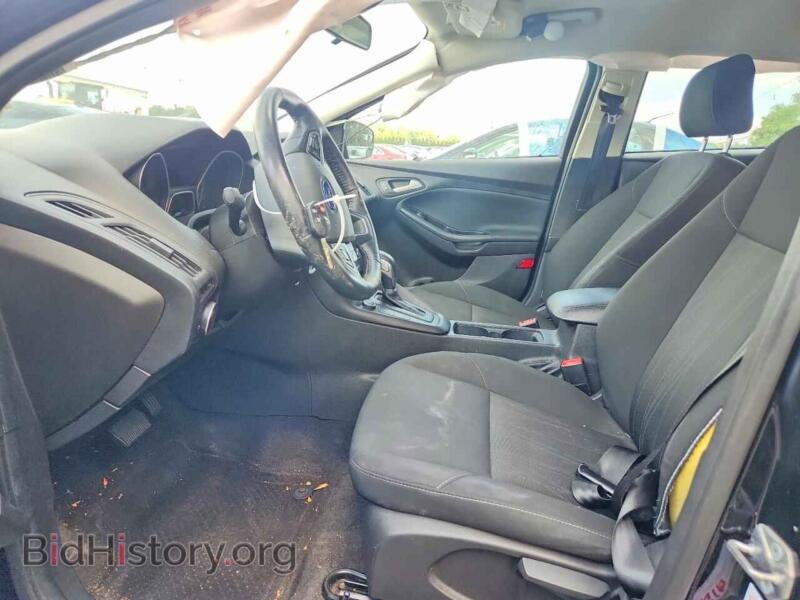 2017 Ford FOCUS (VIN 1FADP3F2XHL348041) — фото 7 из 14