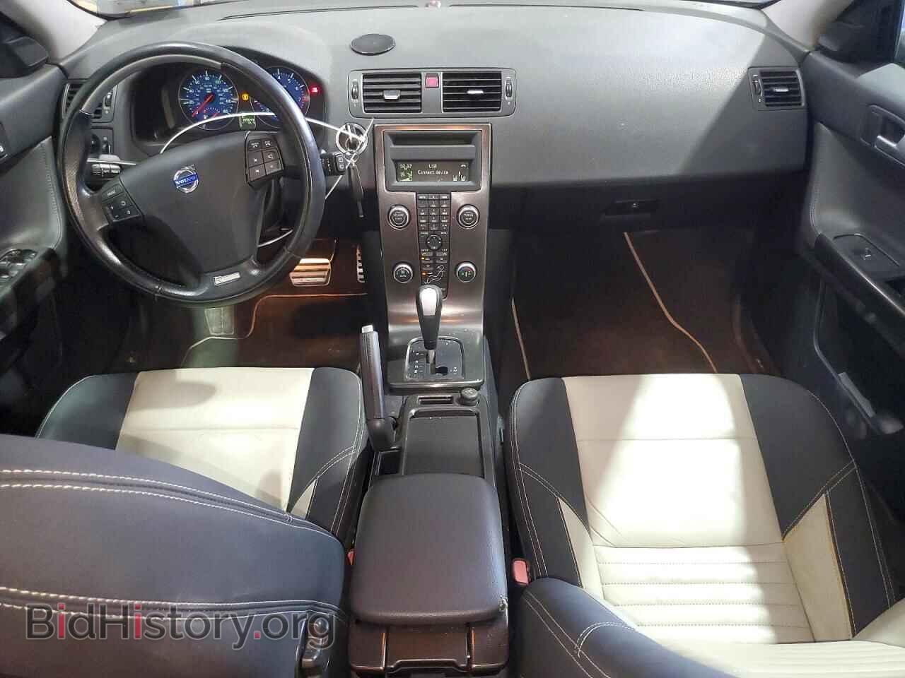 2011 VOLVO V50 - VIN: YV1672MW2B2592423 - Фото 8