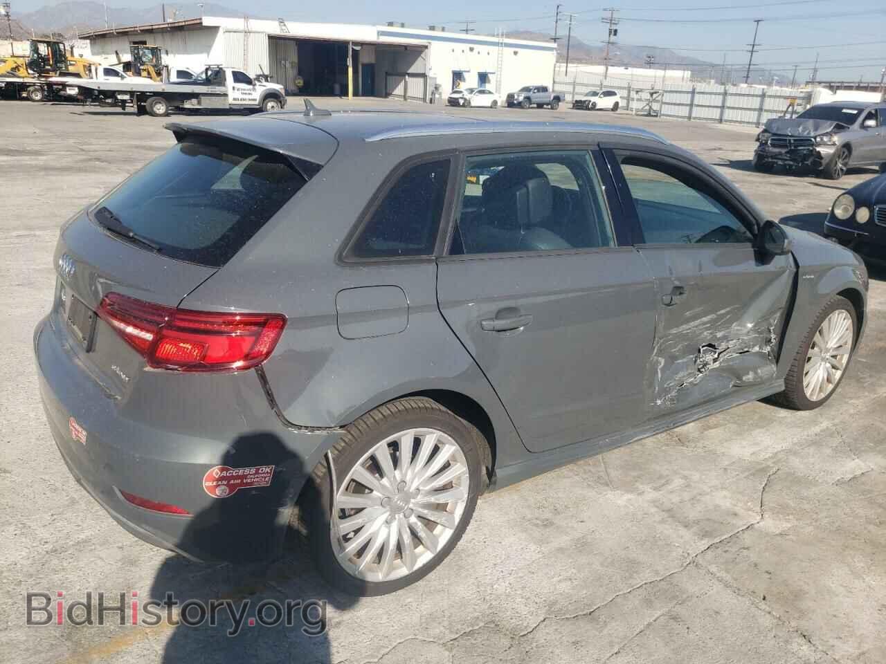 2017 AUDI A3 - VIN: WAUUPBFF9HA128681 - Фото 3