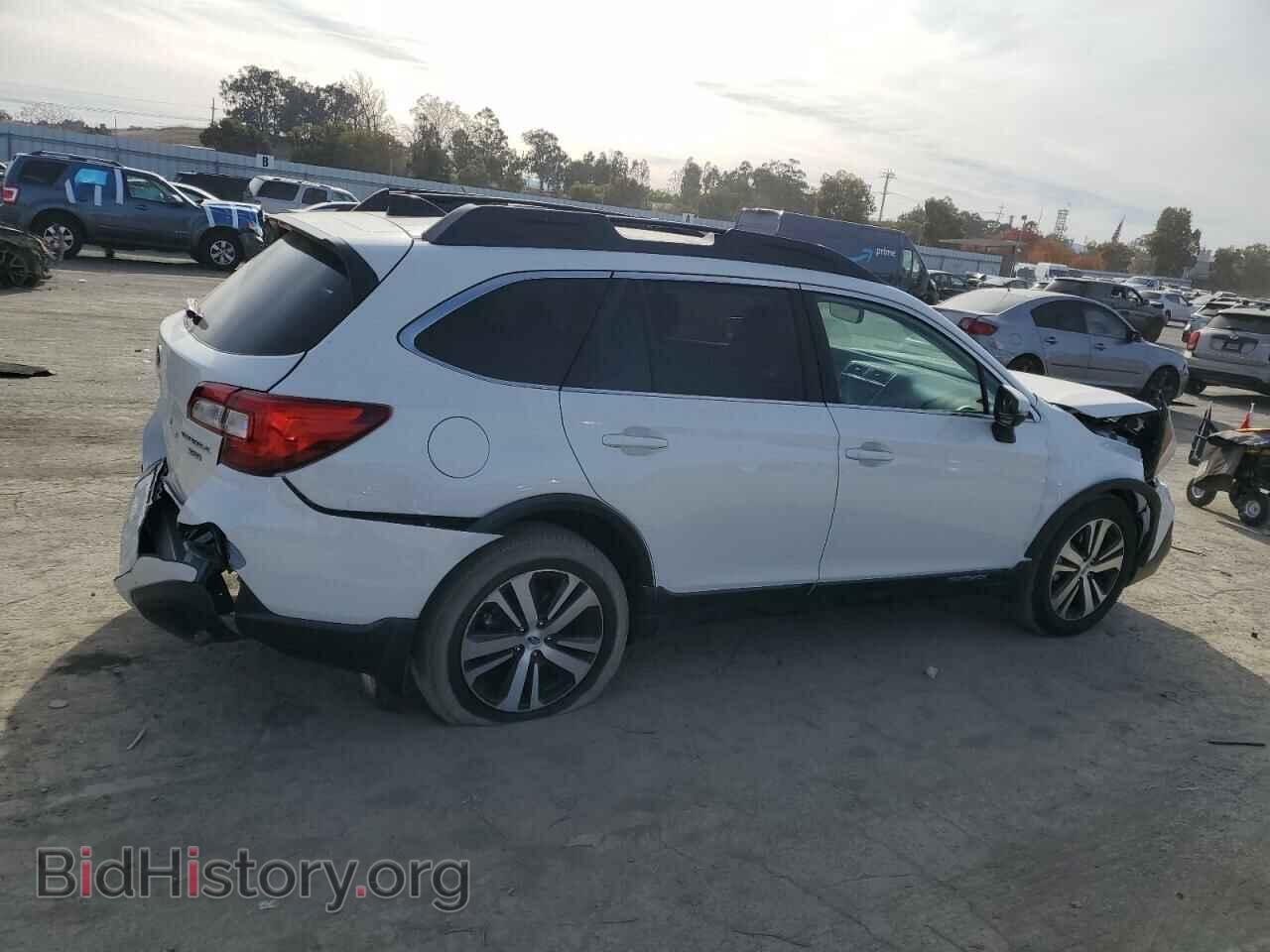 2019 SUBARU OUTBACK - VIN: 4S4BSENCXK3293129 - Фото 3