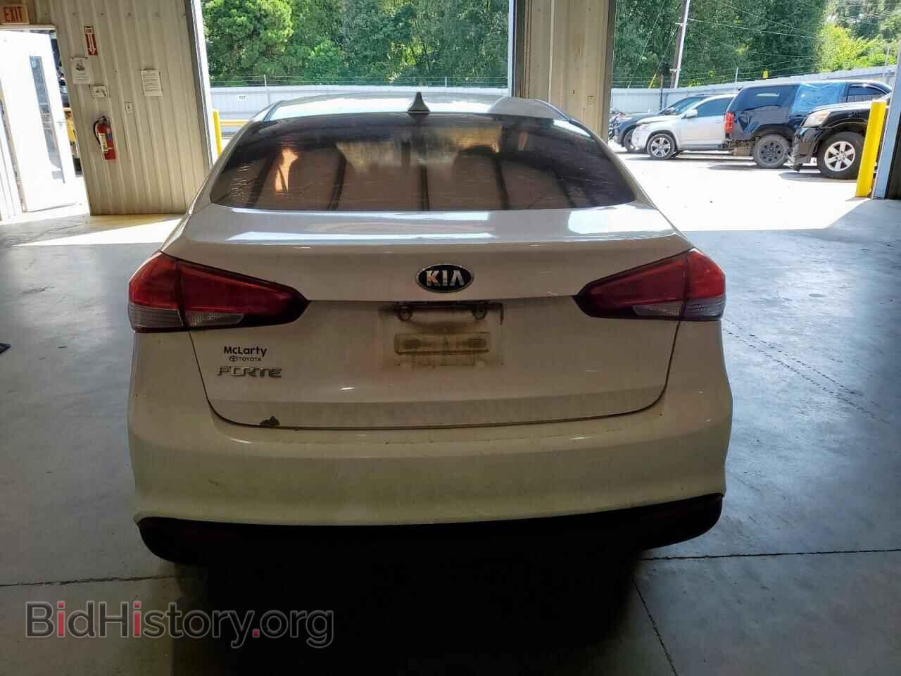 2017 KIA FORTE - VIN: 3KPFL4A77HE022178 - Фото 6