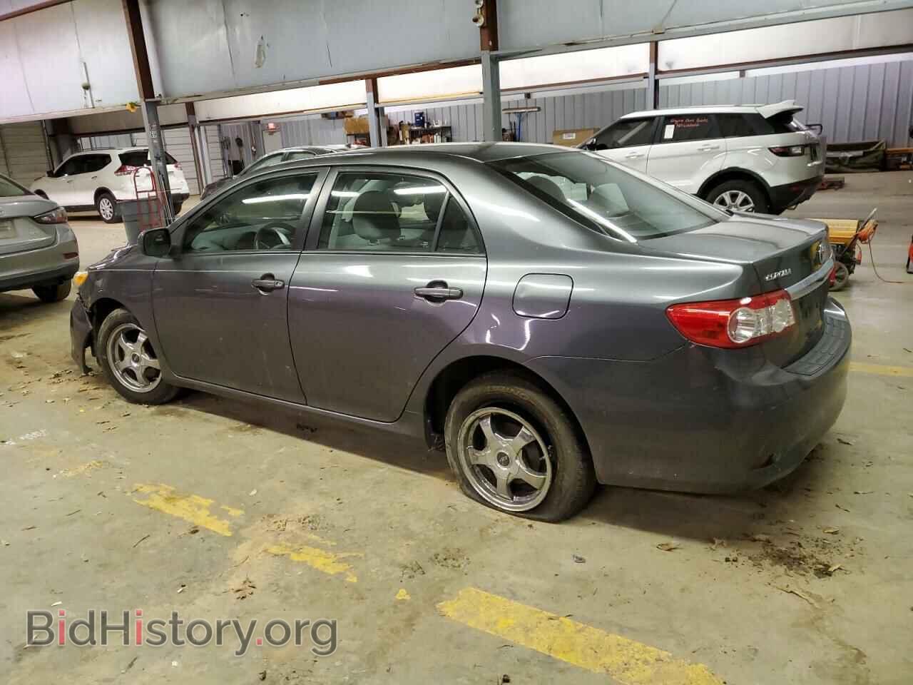 2011 TOYOTA COROLLA - VIN: 2T1BU4EE1BC720831 - Фото 2