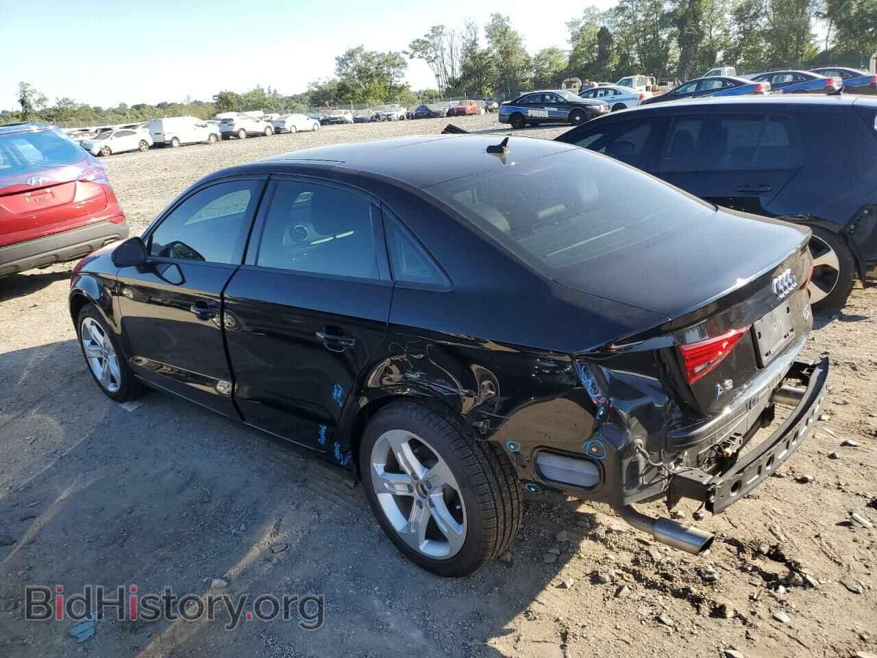 2018 AUDI A3 - VIN: WAUB8GFF2J1064541 - Фото 2
