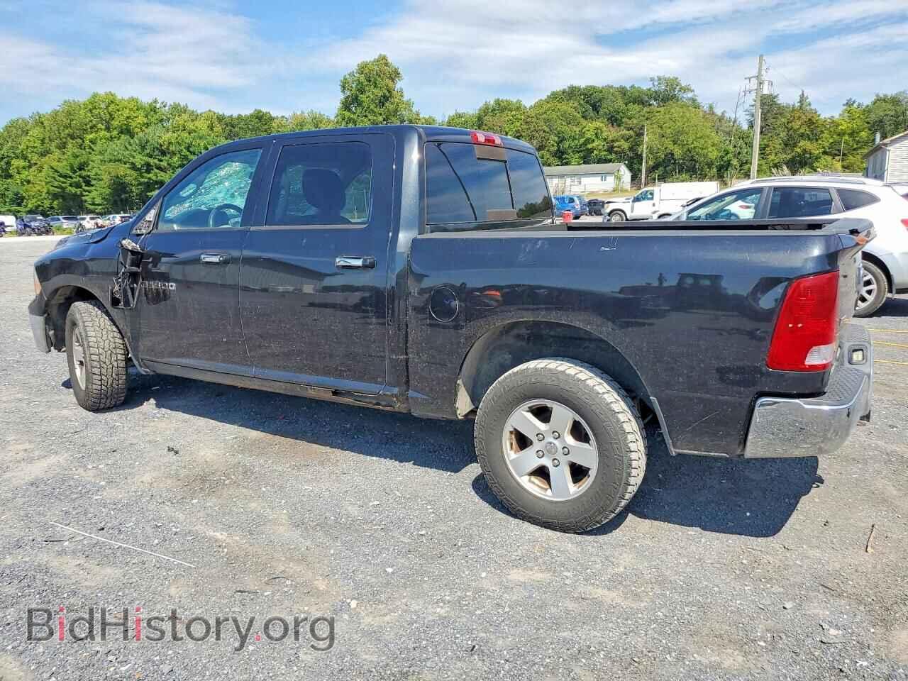 2011 DODGE RAM 1500 - VIN: 1D7RV1CP4BS588800 - Photo 2