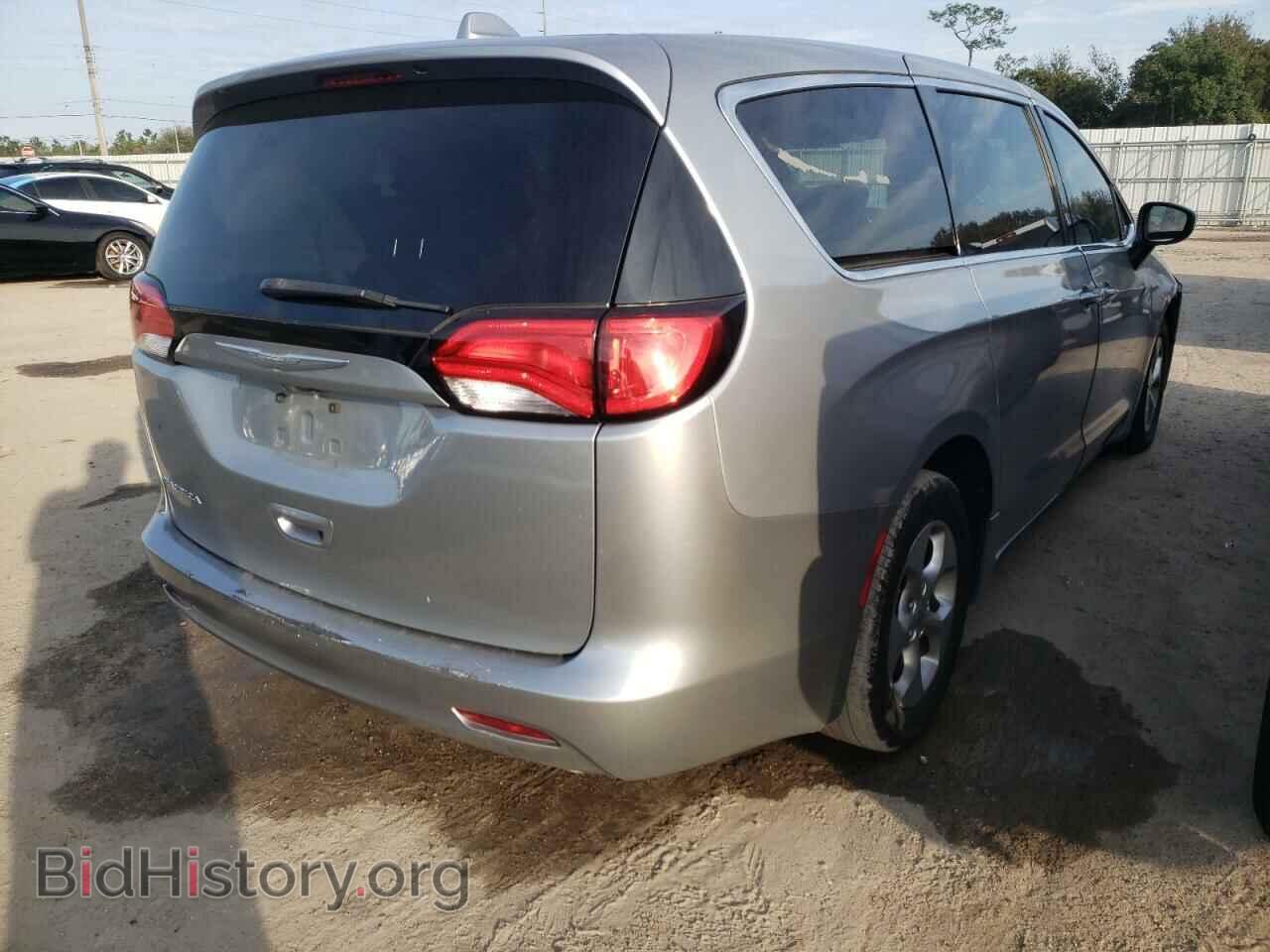 2017 CHRYSLER PACIFICA - VIN: 2C4RC1CG9HR609702 - Photo 3