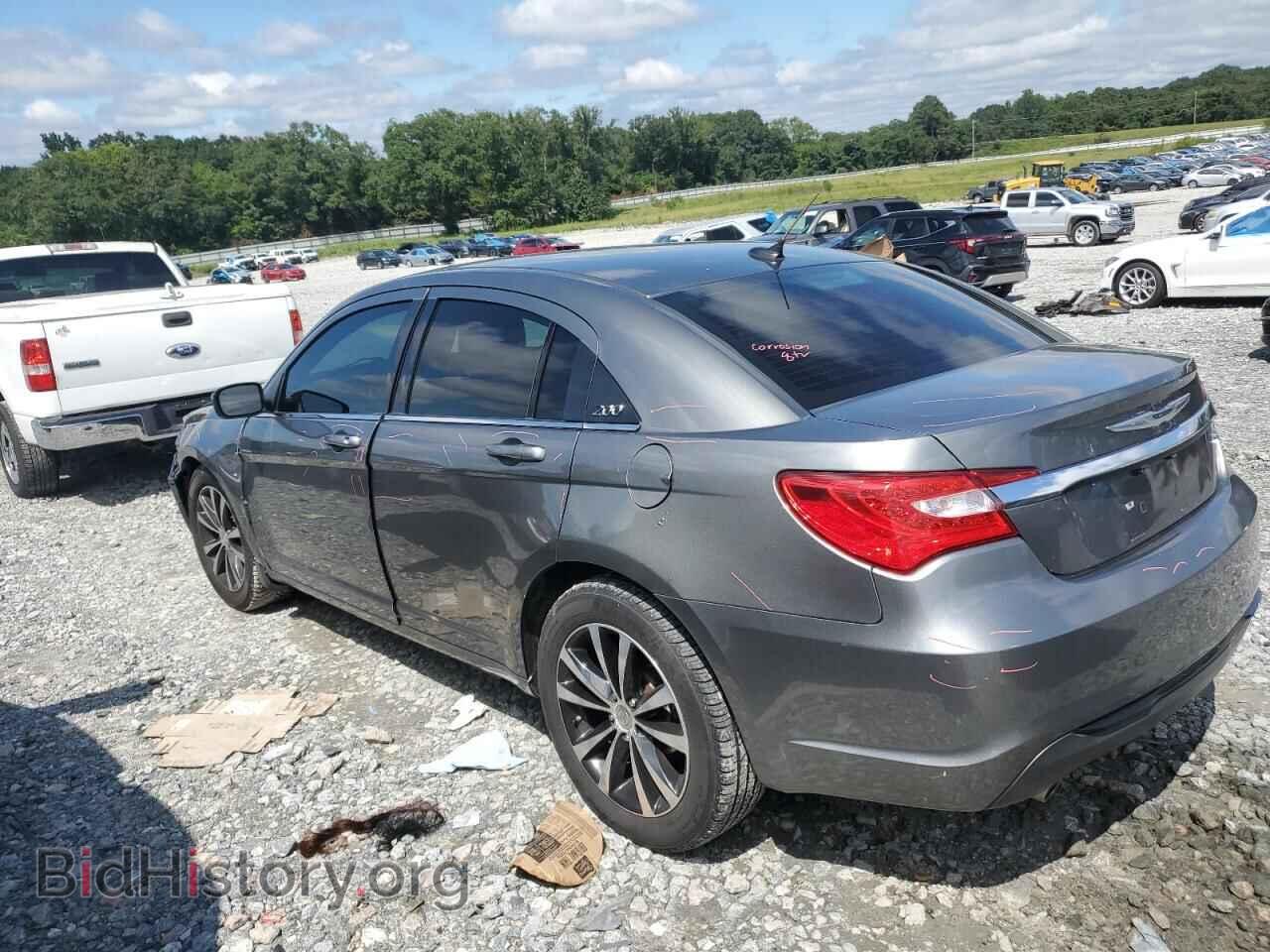 2013 CHRYSLER 200 - VIN: 1C3CCBCG3DN618385 - Photo 2