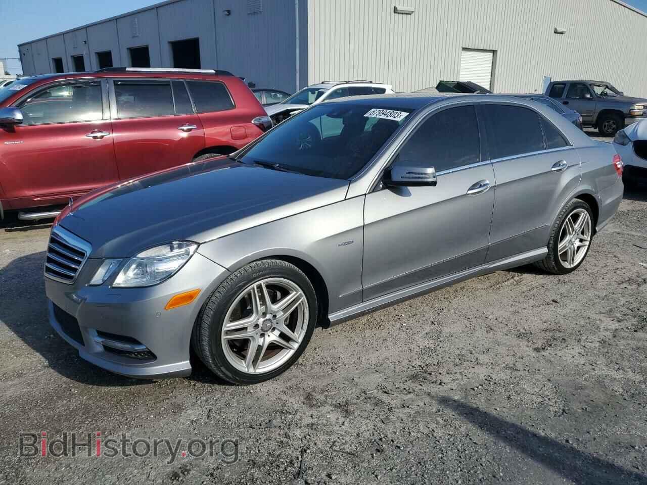 Фотография WDDHF5KB3CA616440 - MERCEDES-BENZ E-CLASS 2012