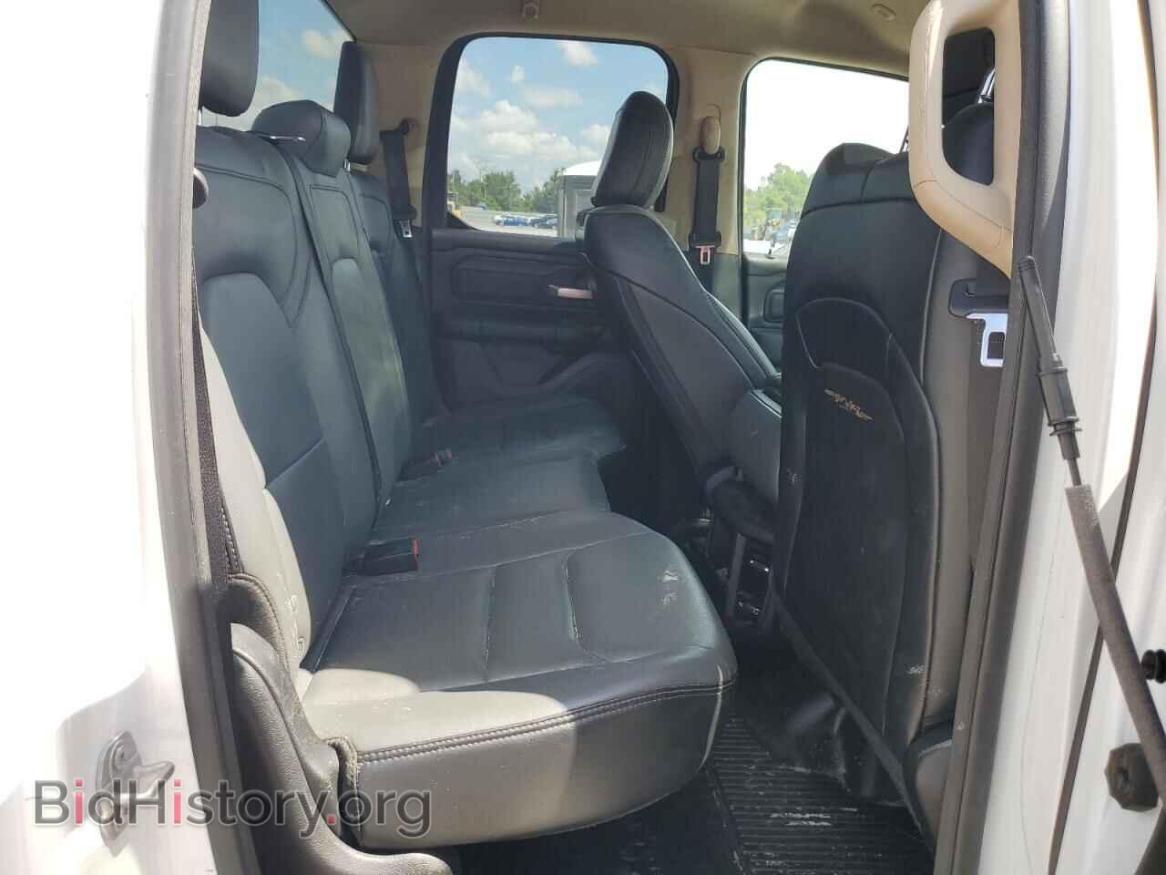 2019 RAM 1500 - VIN: 1C6RRECT4KN664217 - Фото 10