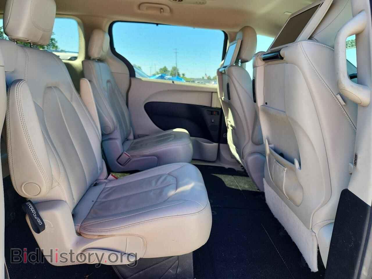 2018 CHRYSLER PACIFICA - VIN: 2C4RC1EG9JR291583 - Photo 11