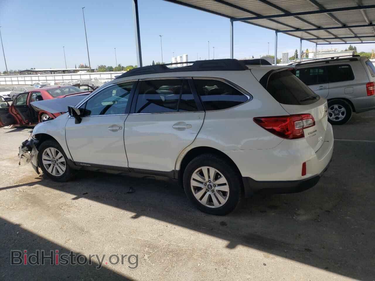 2017 SUBARU OUTBACK - VIN: 4S4BSAFC5H3338154 - Фото 2