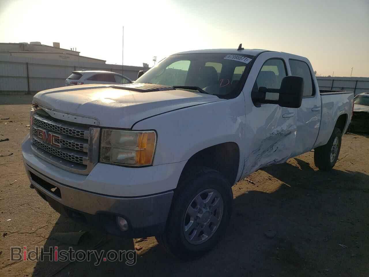2012 GMC SIERRA - VIN: 1GT121C83CF138025 - Фото 2