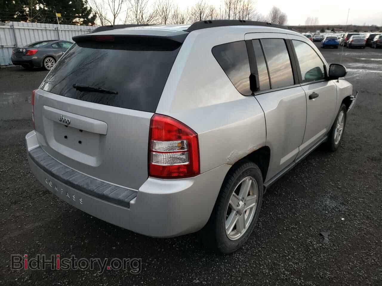 2007 JEEP COMPASS - VIN: 1J8FT47W67D223027 - Photo 4
