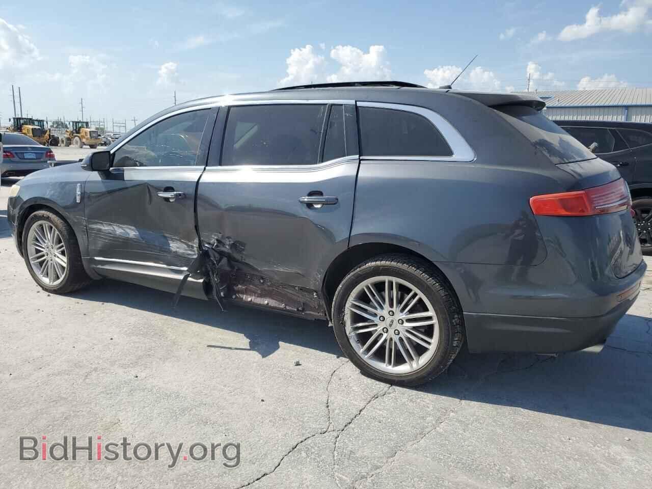 2013 LINCOLN MKT - VIN: 2LMHJ5AT4DBL55408 - Фото 2