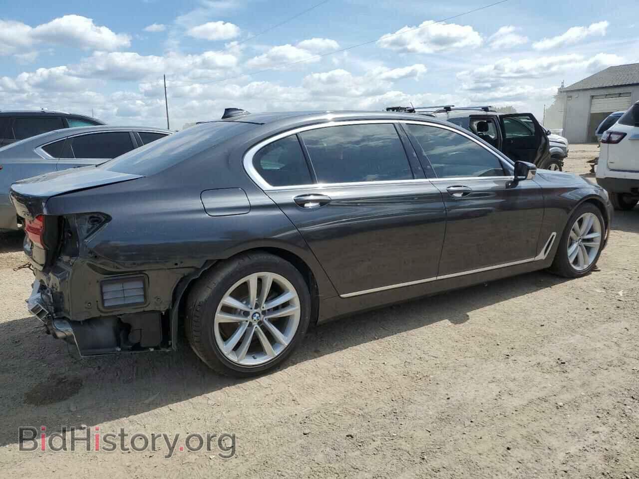 2017 BMW 7 SERIES - VIN: WBA7F2C53HG421680 - Фото 3