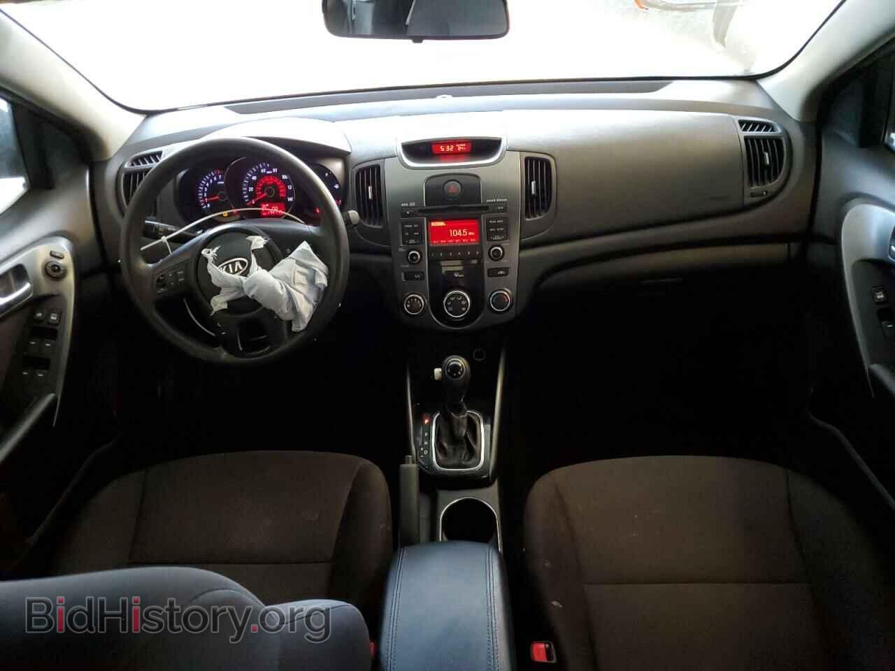 2013 KIA FORTE - VIN: KNAFU4A29D5655883 - Фото 8