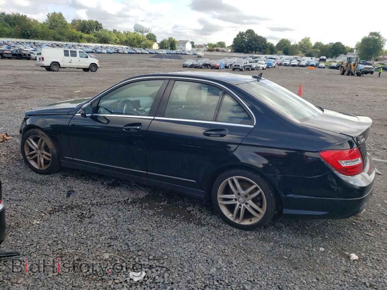 2014 MERCEDES-BENZ C-CLASS - VIN: WDDGF8AB3EA949383 - Фото 2