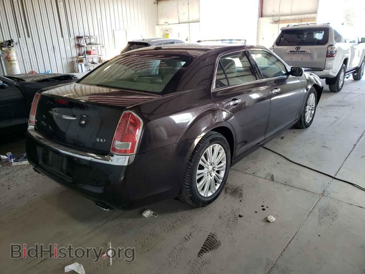 2012 CHRYSLER 300 - VIN: 2C3CCAHG3CH193261 - Фото 3