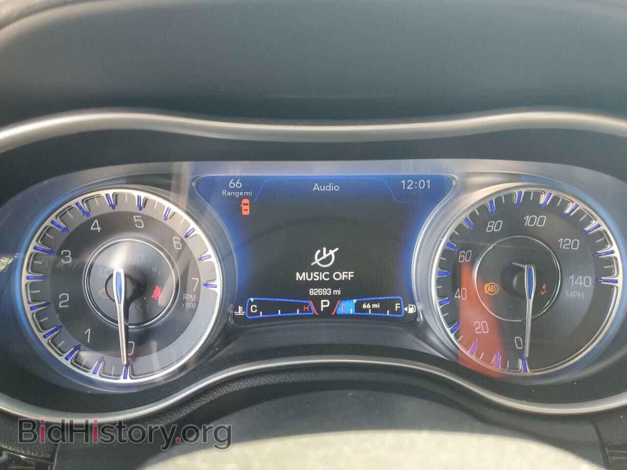 2021 CHRYSLER 300 - VIN: 2C3CCABG2MH520436 - Фото 9
