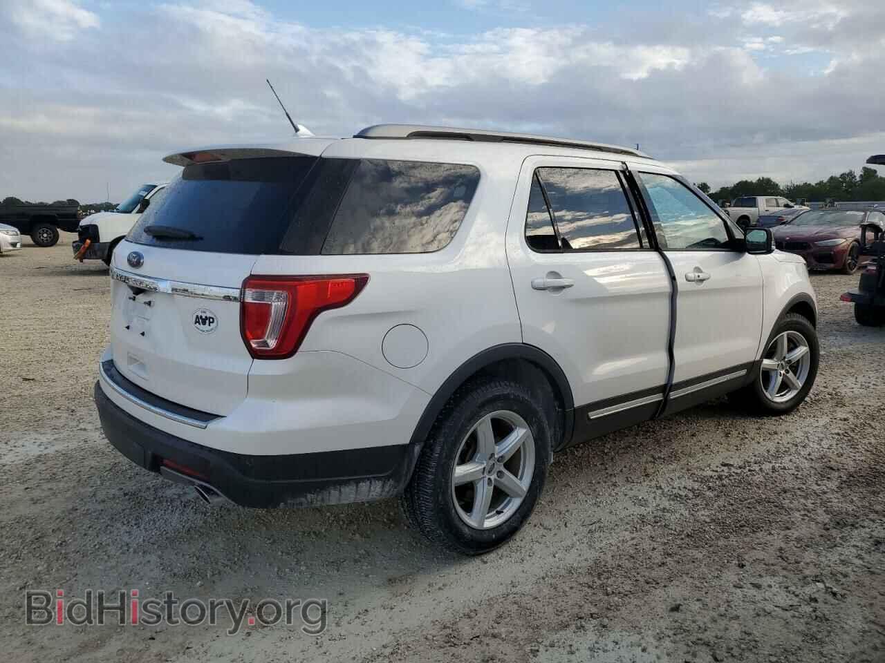 2018 FORD EXPLORER - VIN: 1FM5K7D85JGB97468 - Фото 3