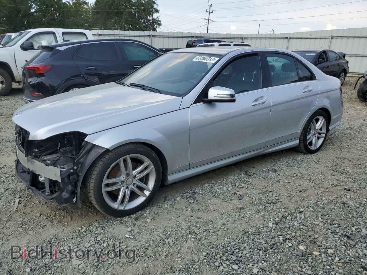 Фотография WDDGF8BB1CA715058 - MERCEDES-BENZ C-CLASS 2012
