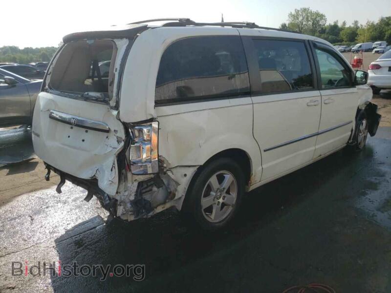 2010 Dodge CARAVAN (VIN 2D4RN5D14AR201967) — photo 3 of 12