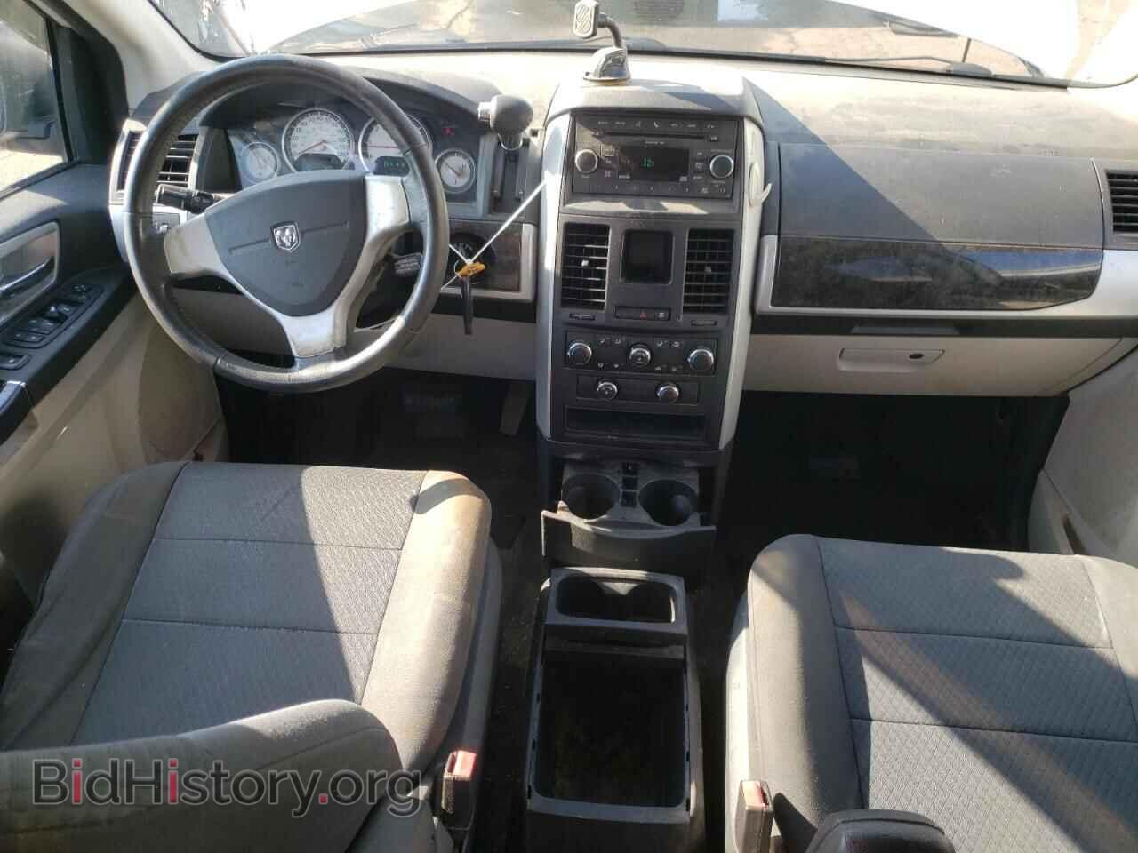 2010 DODGE CARAVAN - VIN: 2D4RN5D14AR201967 - Фото 8