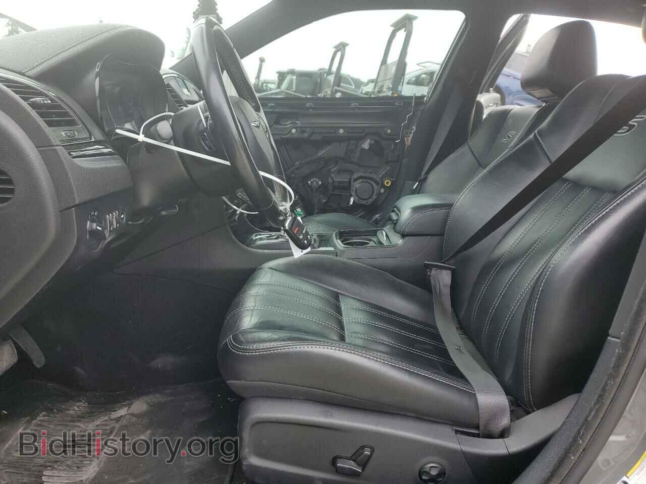2019 CHRYSLER 300 - VIN: 2C3CCAGGXKH539659 - Фото 7