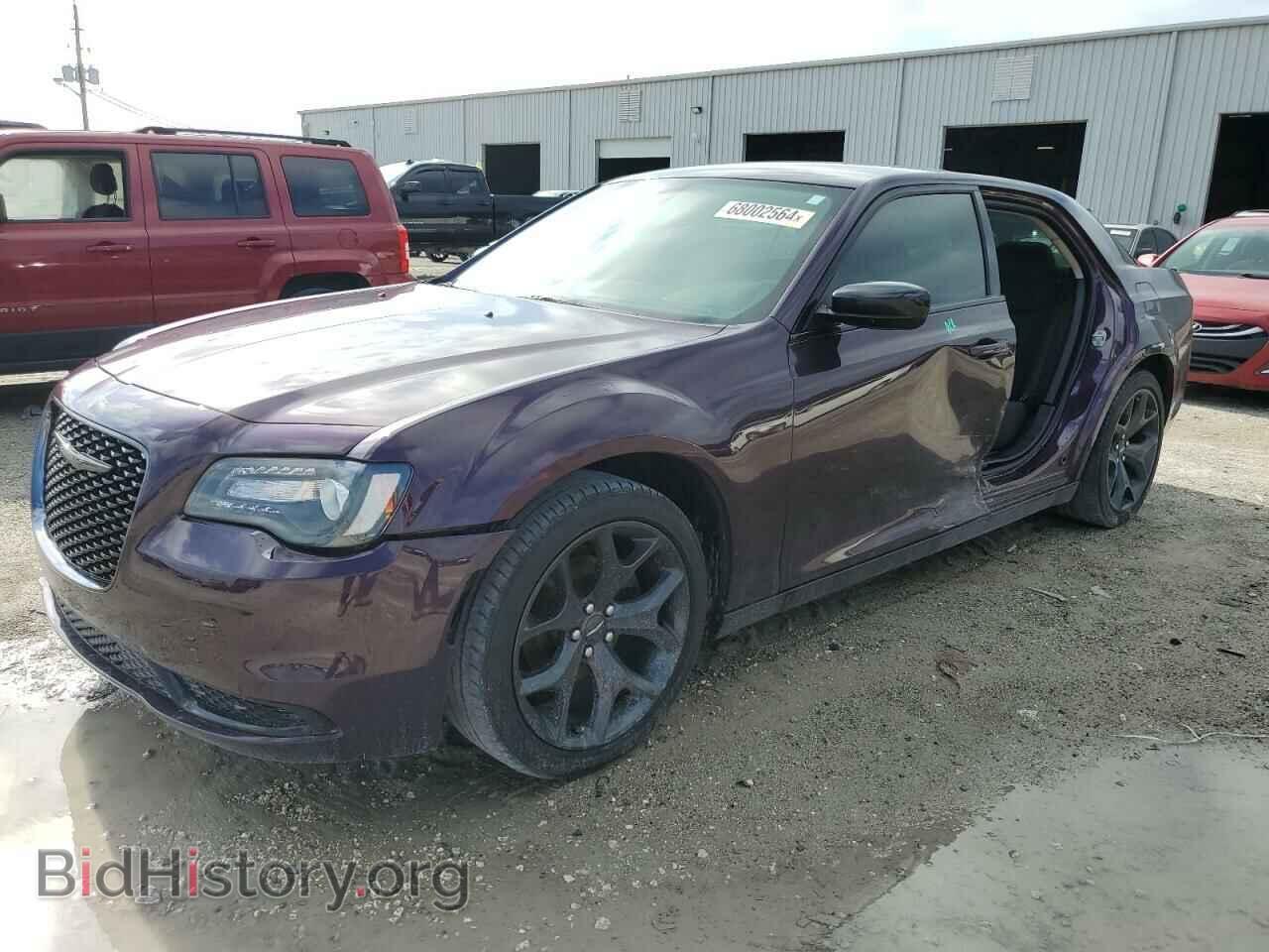Фотография 2C3CCAAG9LH179083 - CHRYSLER 300 2020