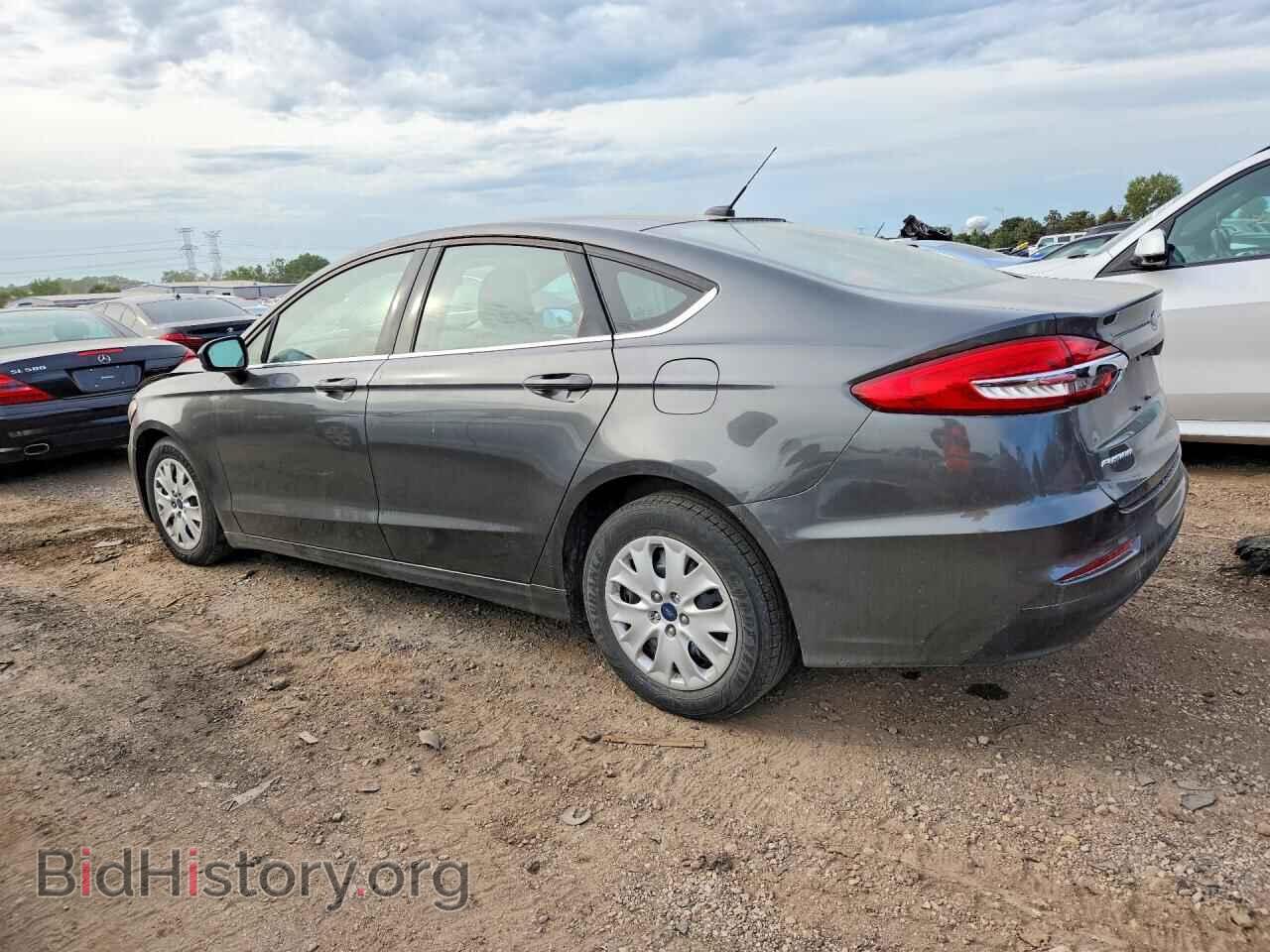 2019 FORD FUSION - VIN: 3FA6P0G75KR230537 - Фото 2