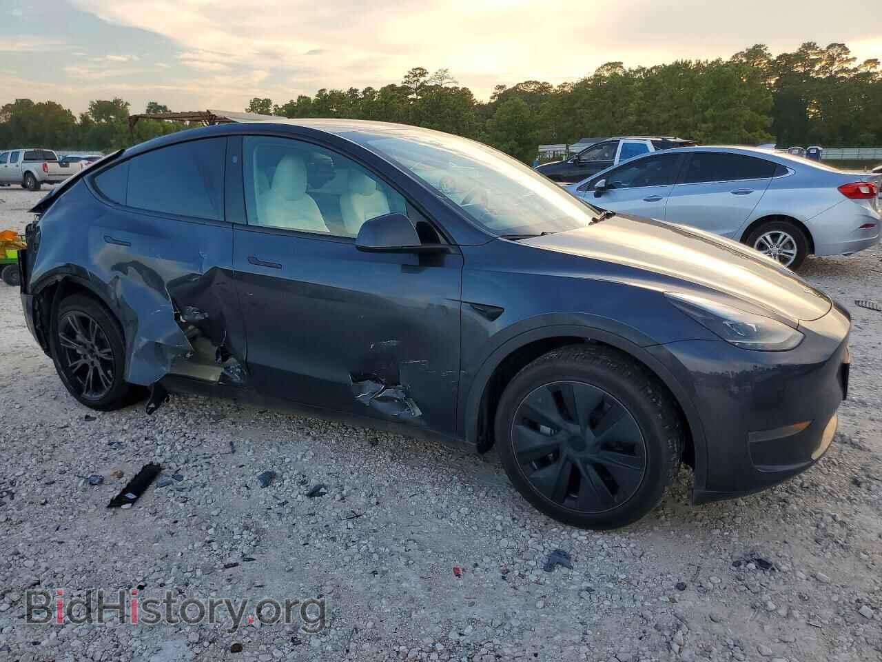 2025 TESLA MODEL Y - VIN: 7SAYGDED8SA347839 - Photo 4