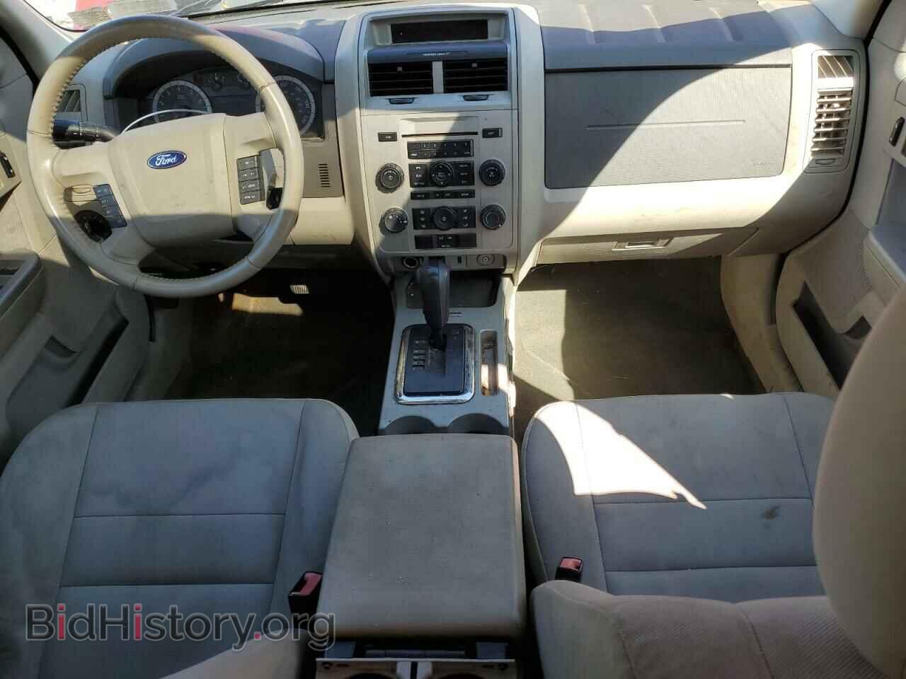 2011 FORD ESCAPE - VIN: 1FMCU9D70BKA36237 - Фото 8