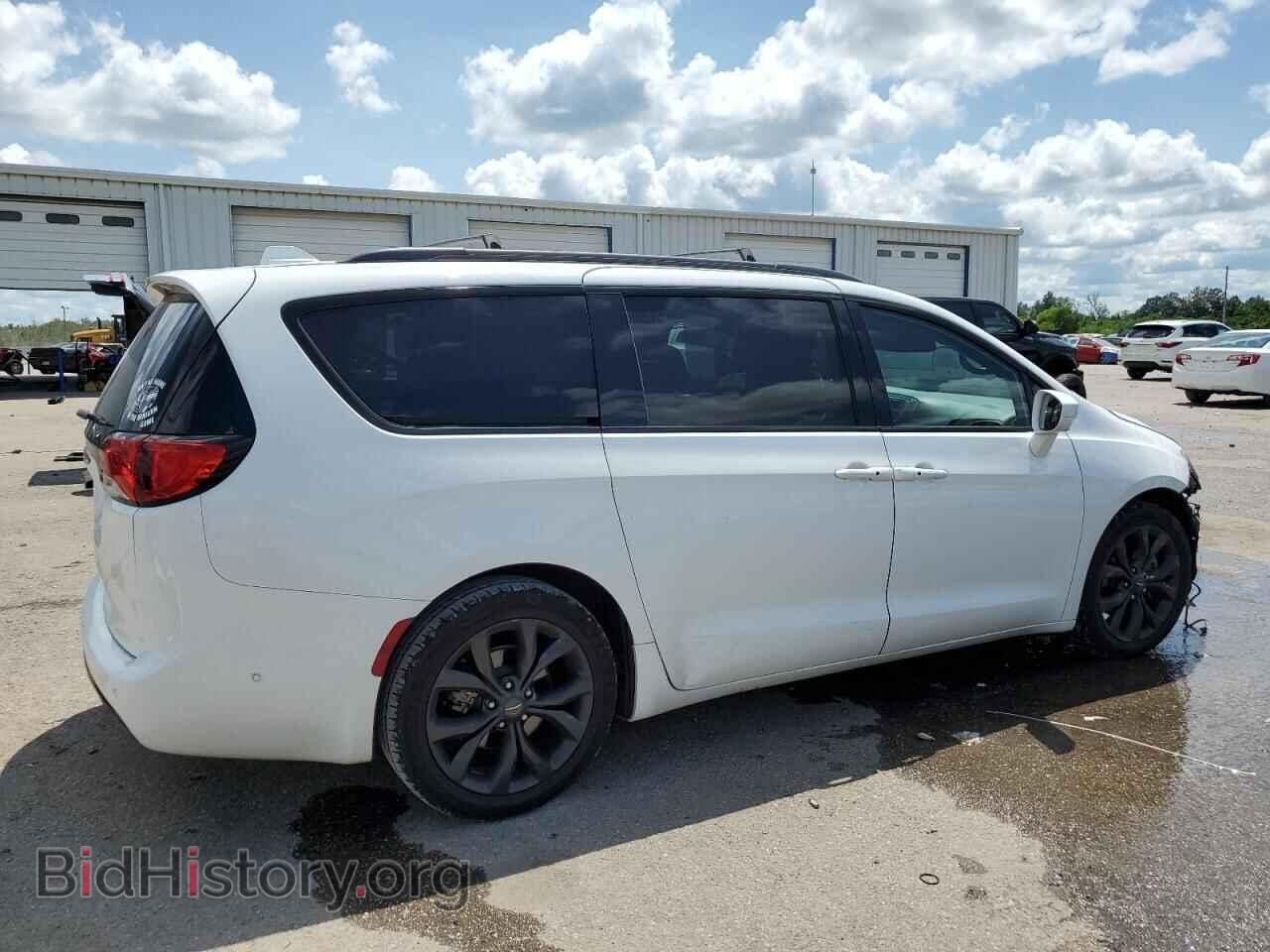 2019 CHRYSLER PACIFICA - VIN: 2C4RC1EG5KR599822 - Photo 3