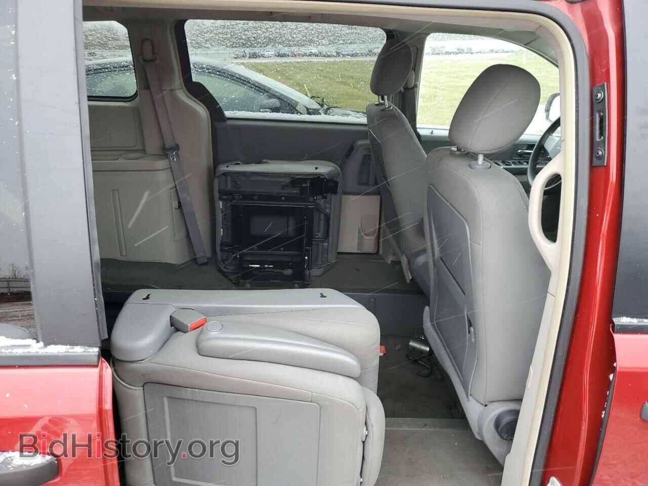 2008 CHRYSLER MINIVAN - VIN: 2A8HR44H98R779456 - Фото 11
