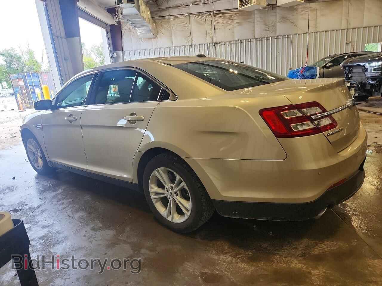 2018 FORD TAURUS - VIN: 1FAHP2E82JG117361 - Photo 2