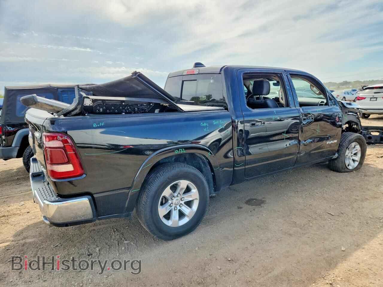 2021 RAM 1500 - VIN: 1C6SRFJT0MN817575 - Фото 3
