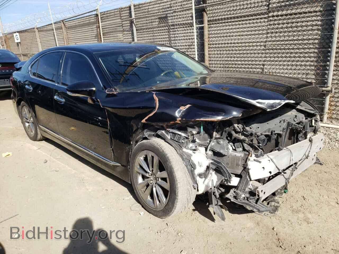 2013 LEXUS LS460 - VIN: JTHBL5EF4D5124967 - Photo 4