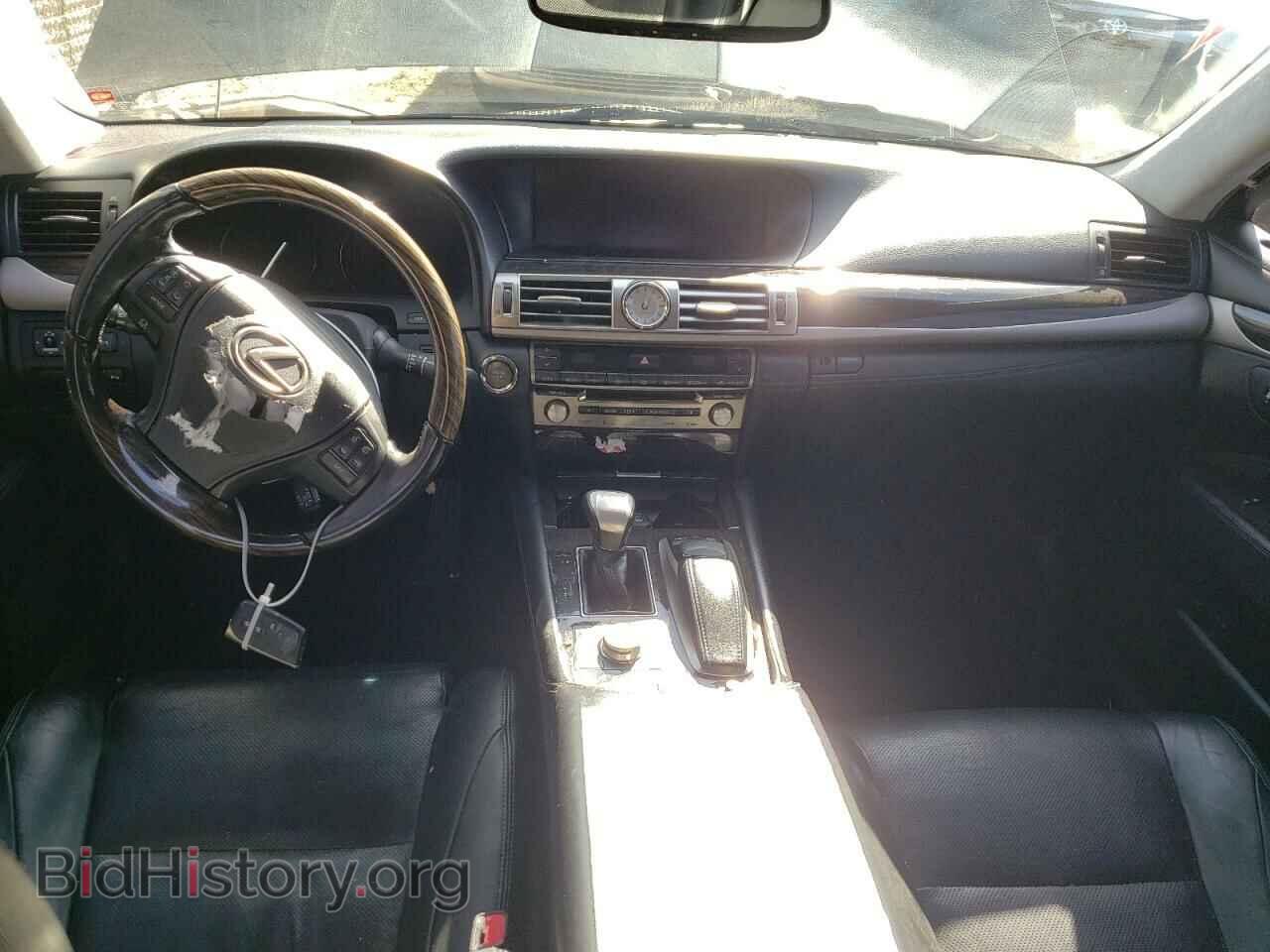 2013 LEXUS LS460 - VIN: JTHBL5EF4D5124967 - Photo 8