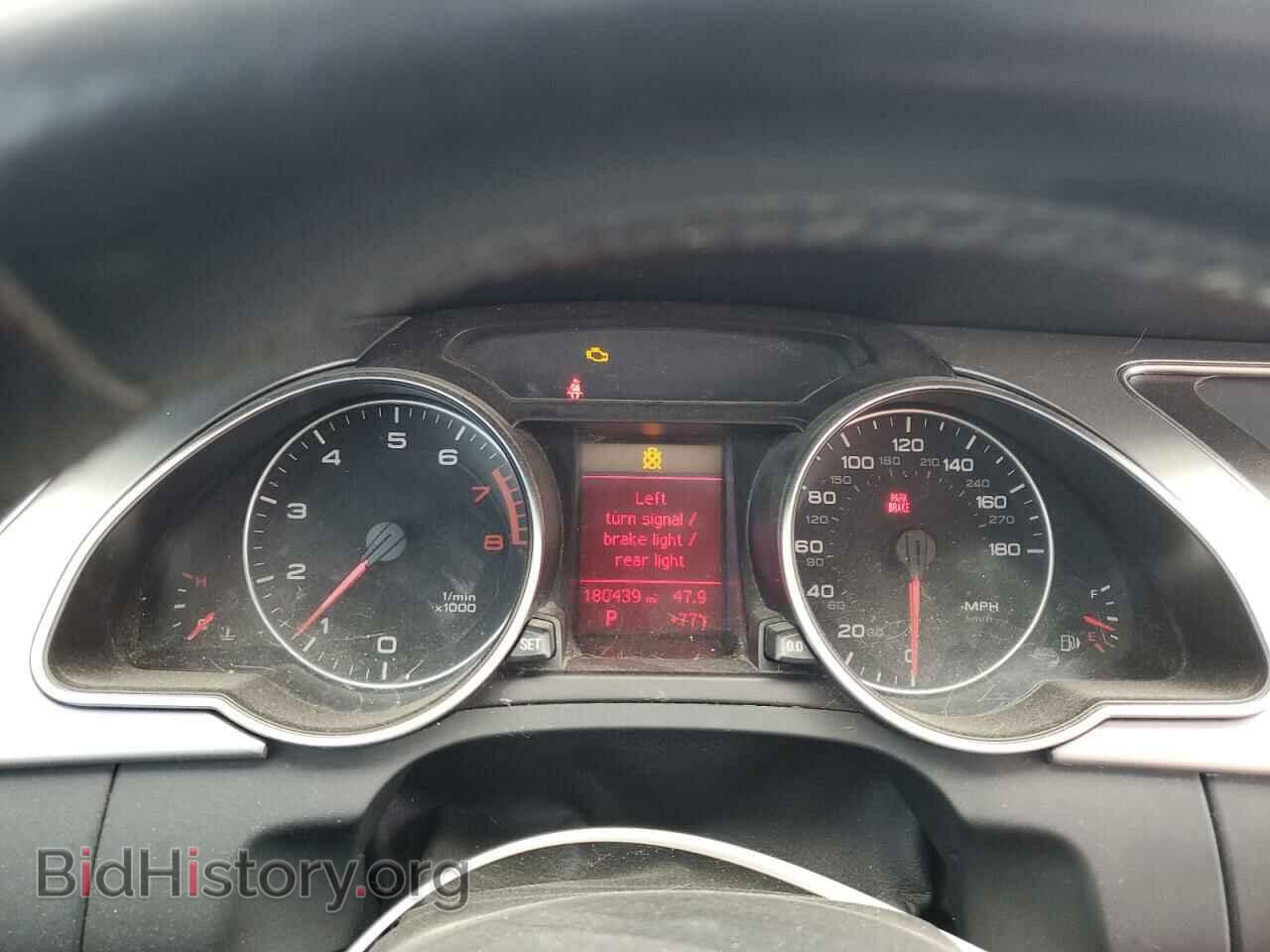 2011 AUDI A5 - VIN: WAUCFAFR8BA078737 - Photo 9