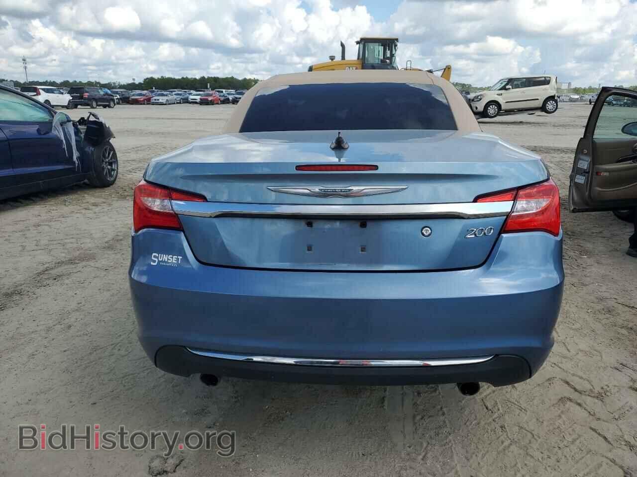 2011 CHRYSLER 200 - VIN: 1C3BC2EGXBN614338 - Фото 6