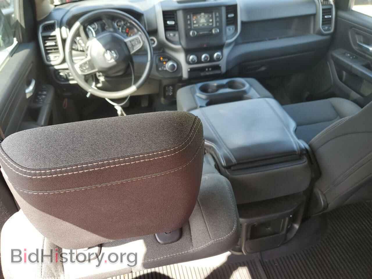2019 RAM 1500 - VIN: 1C6SRFGT7KN542114 - Фото 8