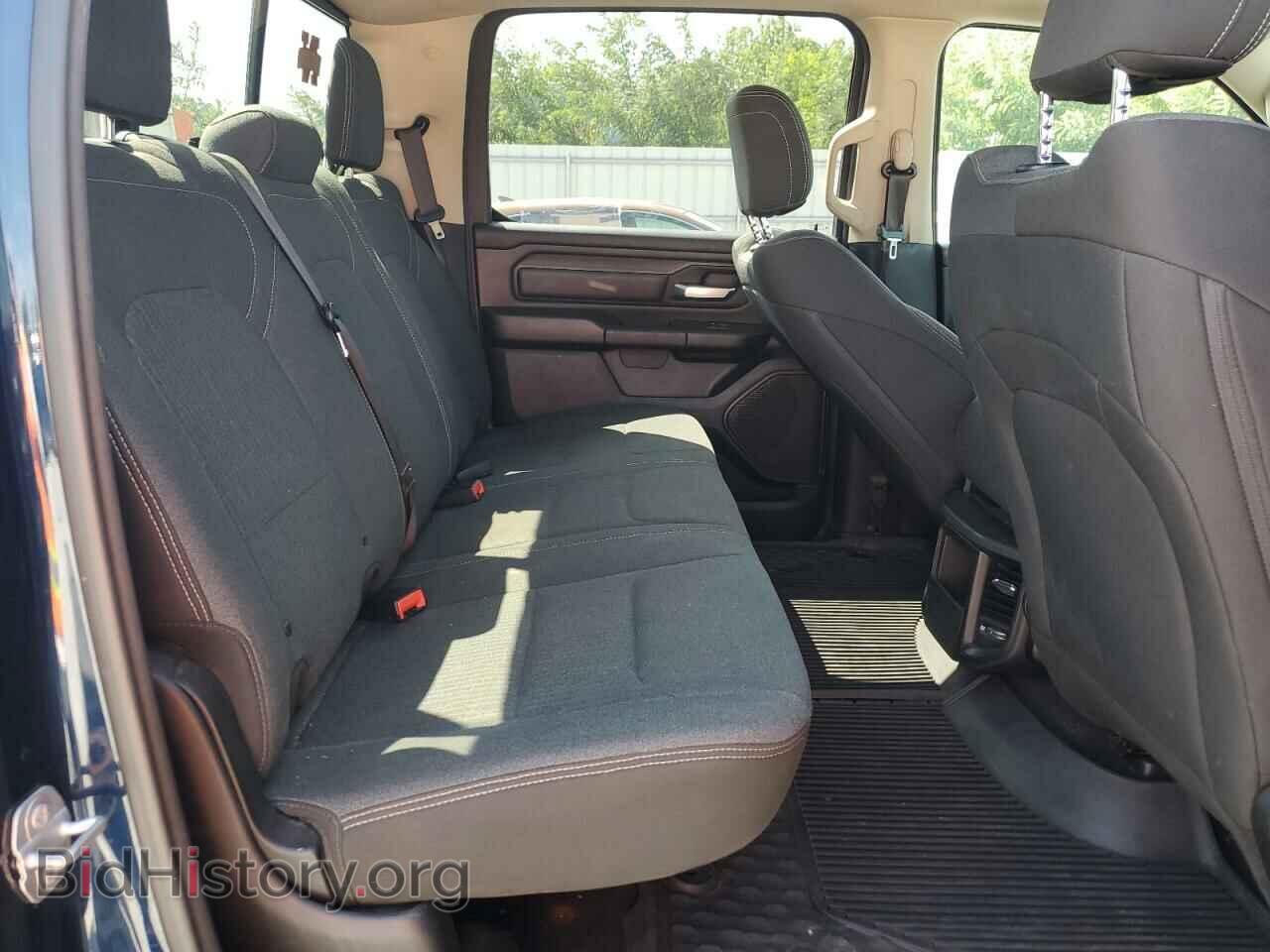 2019 RAM 1500 - VIN: 1C6SRFGT7KN542114 - Фото 10