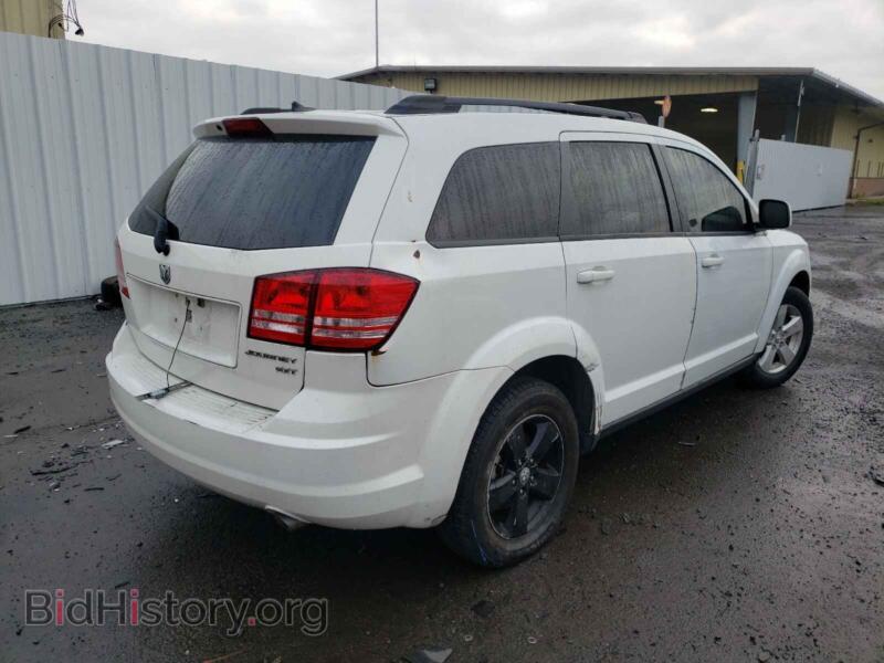 2010 Dodge JOURNEY (VIN 3D4PG5FV3AT191947) — photo 4 of 10