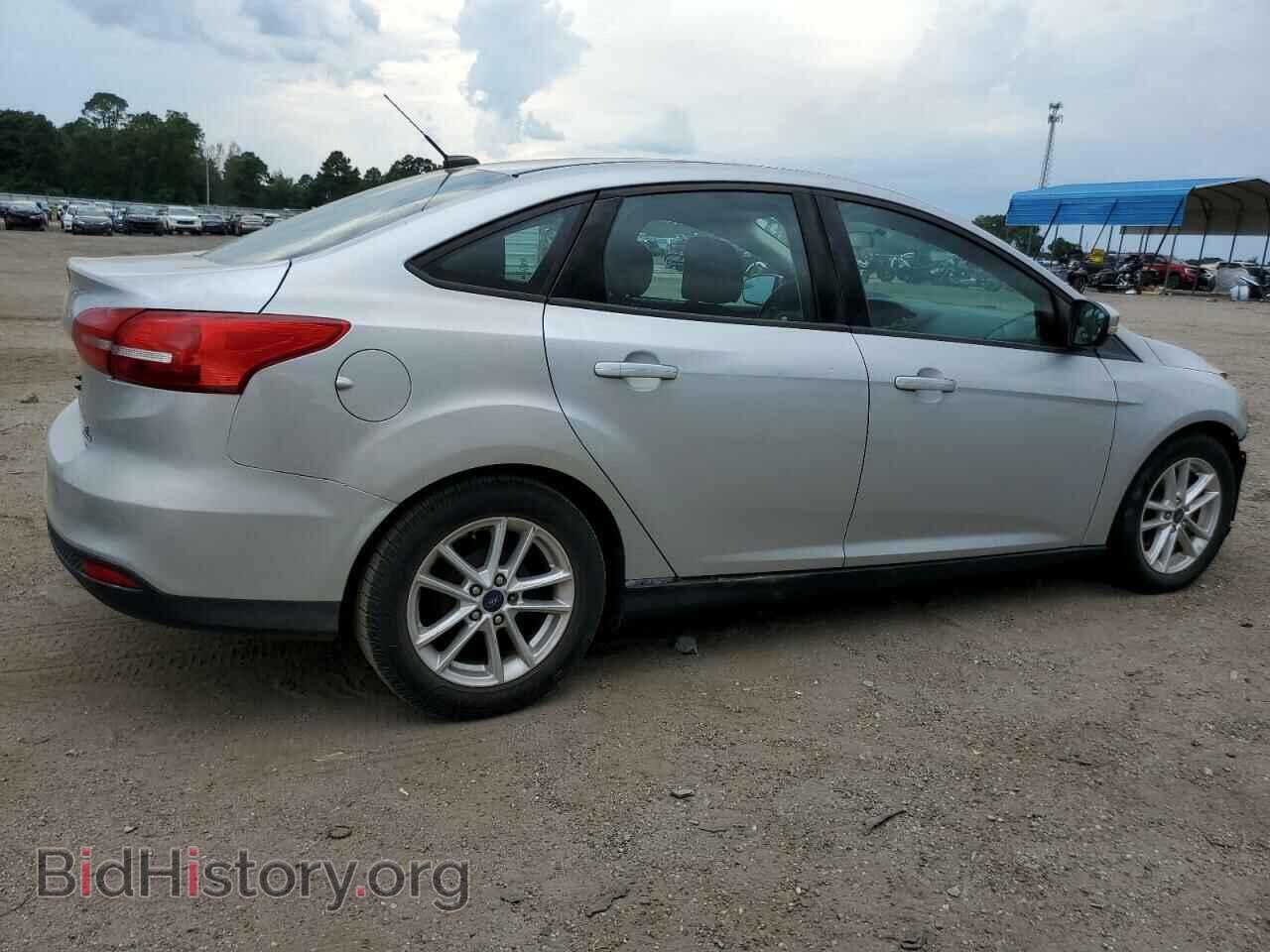 2016 FORD FOCUS - VIN: 1FADP3F2XGL338057 - Фото 3