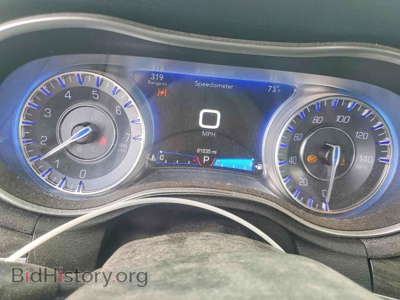 2018 CHRYSLER 300 - VIN: 2C3CCAAG1JH275206 - Photo 9