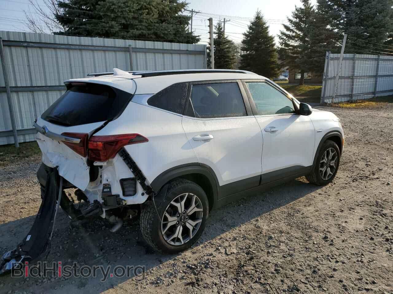 2021 KIA SELTOS - VIN: KNDERCAA4M7095681 - Фото 3