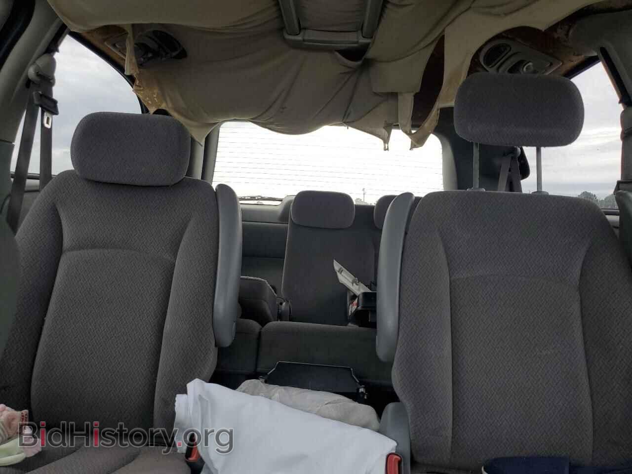 2006 CHRYSLER MINIVAN - VIN: 2A4GP54L86R836160 - Фото 10