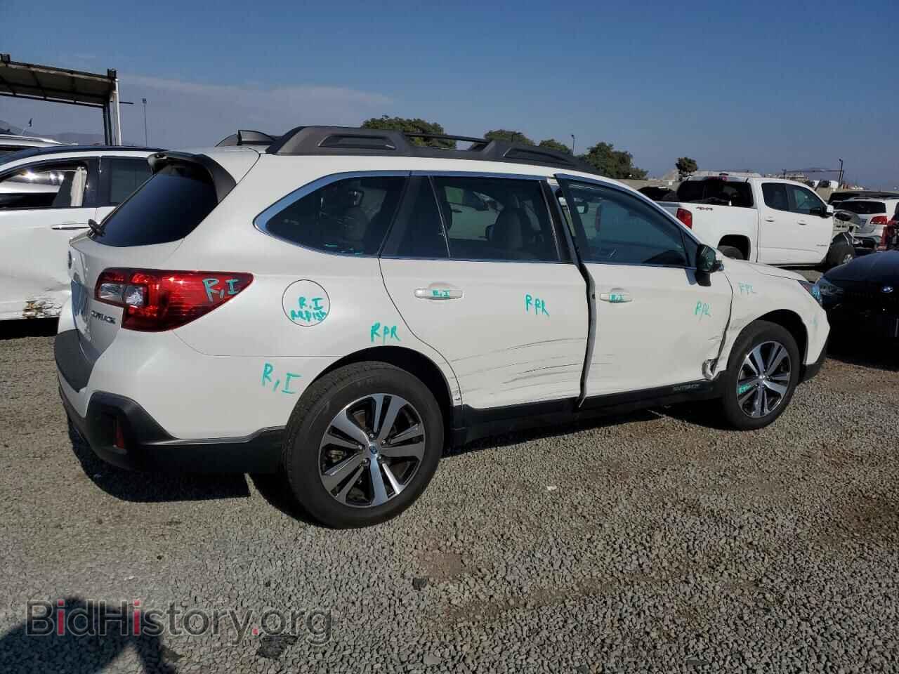 2019 SUBARU OUTBACK - VIN: 4S4BSANC5K3254330 - Фото 3