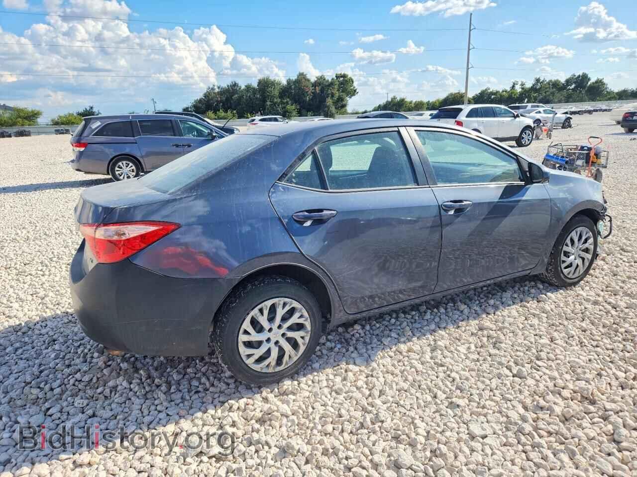 2017 TOYOTA COROLLA - VIN: 5YFBURHE0HP728162 - Фото 3